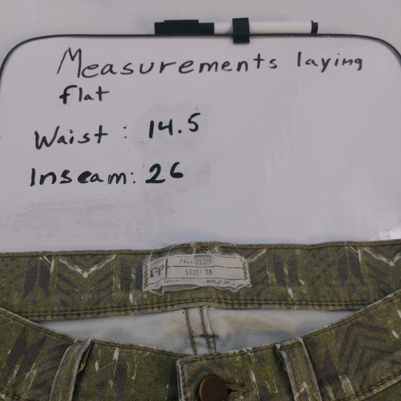 Free People Green Arrow Print Skinny Jeans - Picture 8 of 9